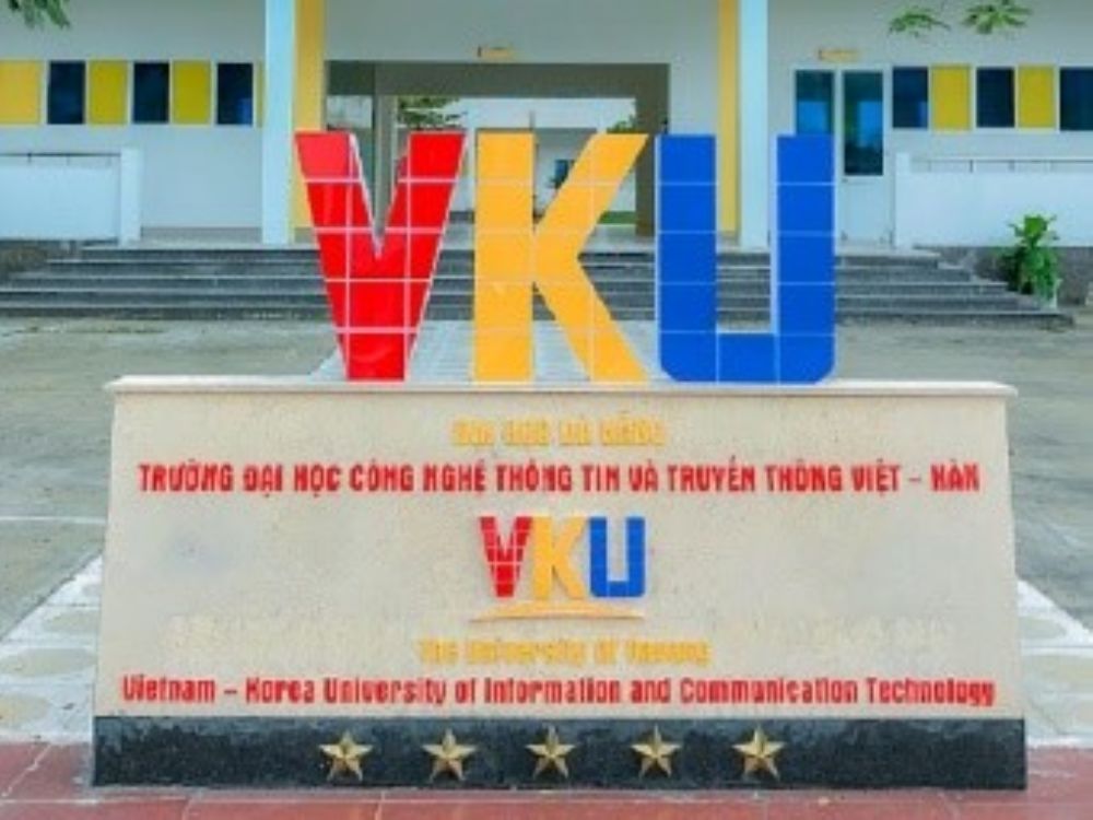 Khảo sát sơ bộ đánh giá chất lượng chương trình đào tạo Trường Đại học Công nghệ thông tin và truyền thông Việt-Hàn, ĐH Đà Nẵng